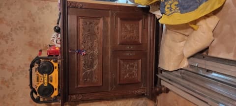 Tasación del Mueble antiguo de Madera: ¿Cómo determinar su Valor?