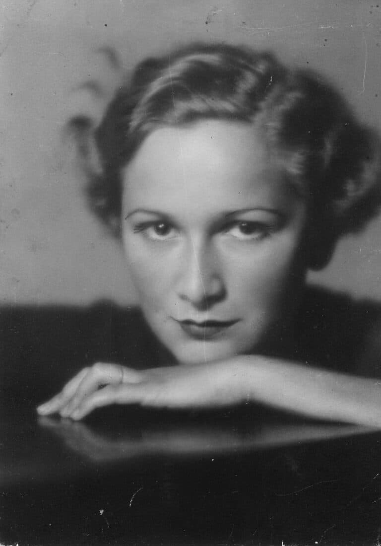 Hedda Sterne