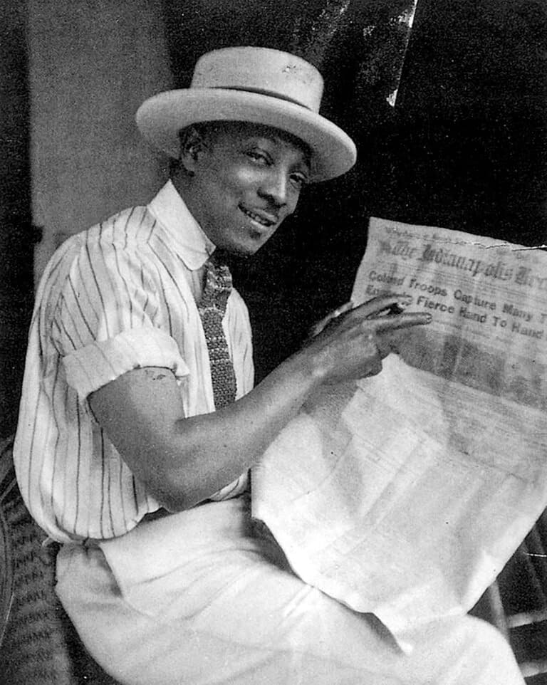 Van Der Zee James