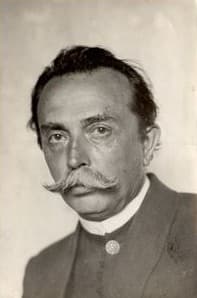 Vlastimil Hofman