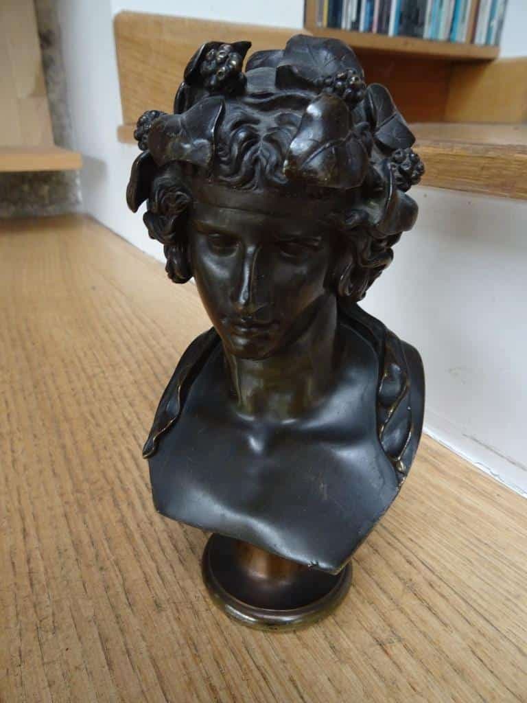 Tasación de un busto en latón de Dionisio, 20 cm, con punzón G.S. de G. Susse