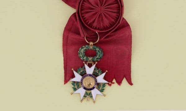 ¿Cómo estimar una medalla del ejército? ¿Cómo estimar una medalla del ejército?