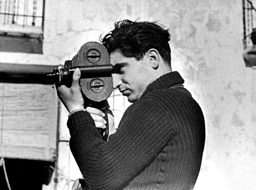 Robert Capa (1913 – 1954) : tasación gratuita Robert Capa (1913 – 1954) : tasación gratuita