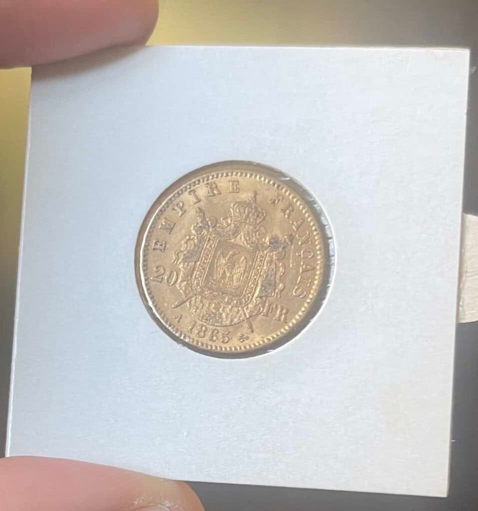 Tasación del valor de dos piezas de Napoleón para la subasta