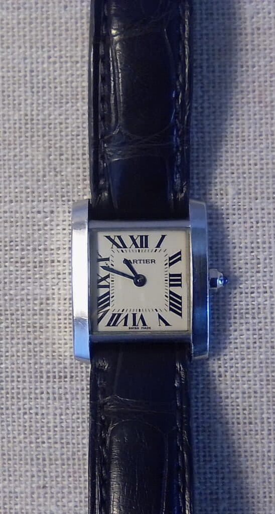 Tasación del reloj Cartier Tank Française con pulsera de metal, modelo femenino Tasación del reloj Cartier Tank Française con pulsera de metal, modelo femenino