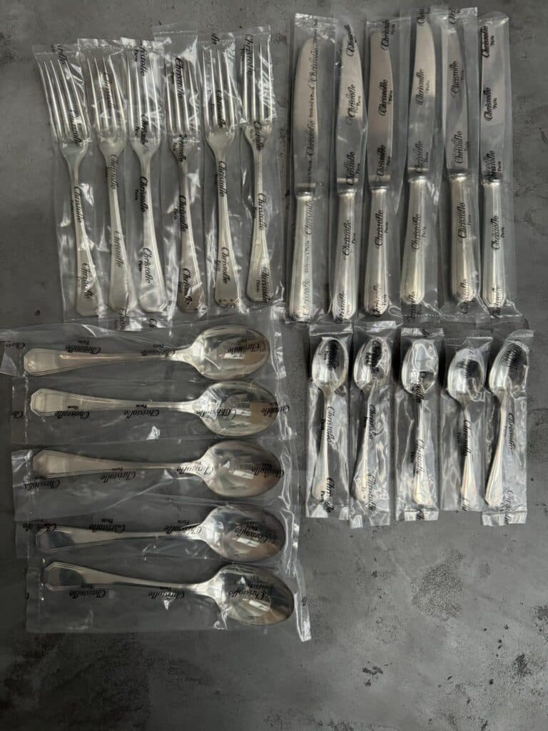 Tasación Platería – Cubiertos Christofle de los años 80 como nuevos y embalados Tasación Platería – Cubiertos Christofle de los años 80 como nuevos y embalados
