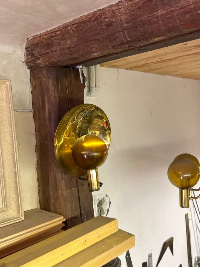 Tasación del precio para un candelabro y su aplique T372 en perfecto estado firmados por Agnes Jakobsson.