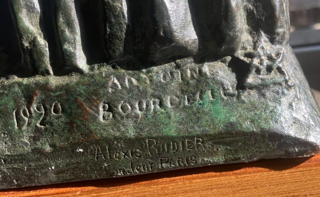 Tasación del valor de la escultura de bronce de 67 cm creada por Antoine Bourdelle en 1920, fabricada por la fundición Rudier