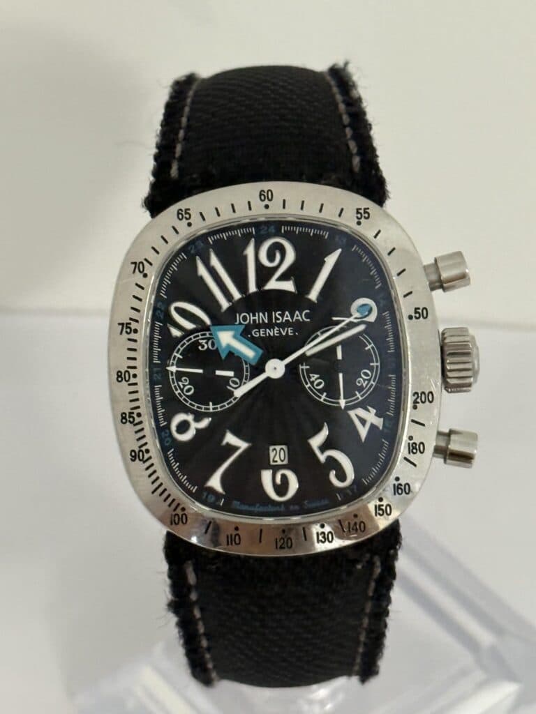 Tasación del valor de un reloj John Isaac Geneve raro y ensamblado en Suiza datado de 2014